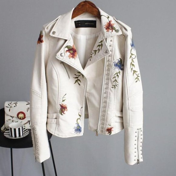 🌟Host Picks🌟 JAPANESE STYLE FLOWER EMBROIDERED FAUX - Picture 2 of 6